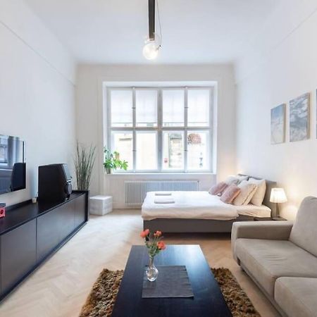Luxury Apartment On Old Town Square Πράγα Εξωτερικό φωτογραφία
